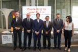 Firma del convenio con Vodafone España