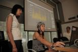 Usuaria de Brain Polyphony supervisada por investigadora