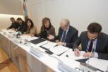 Firma del acuerdo de colaboración para impulsar la Responsabilidad Social Empres
