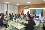 Estudiantes en el aula del IES Brión